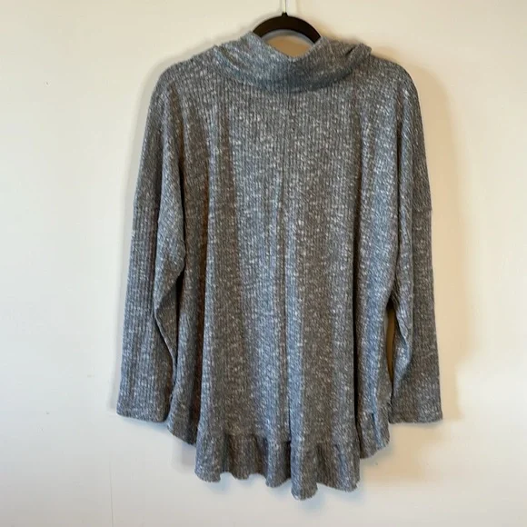 Terra & Sky cowl neck, gray long sleeve sweater size 2X (20W-22W) - Picture 2 of 6
